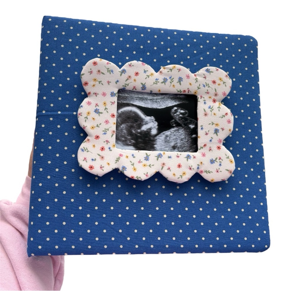 Handmade customizable fabric scrapbook